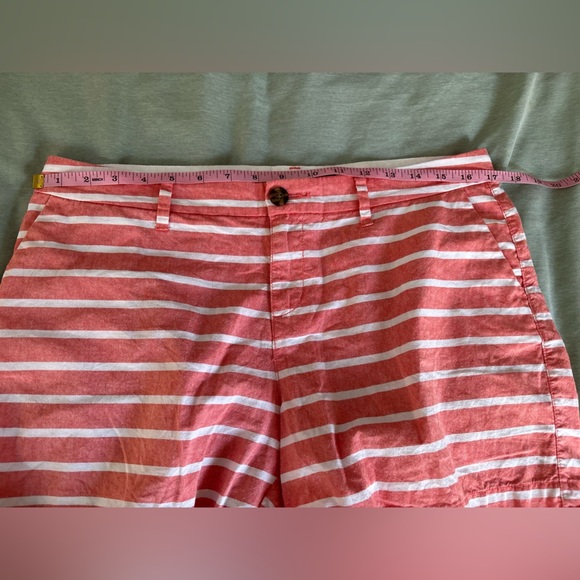Old Navy Striped Cotton Shorts Size 6 - Picture 4 of 5